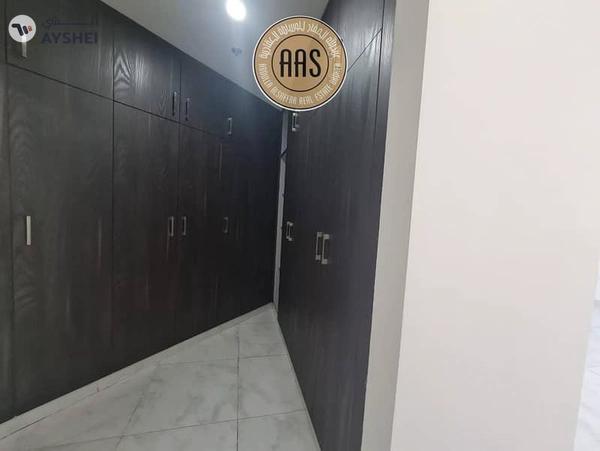 Like a new huge 2bhk with both master room all facilities