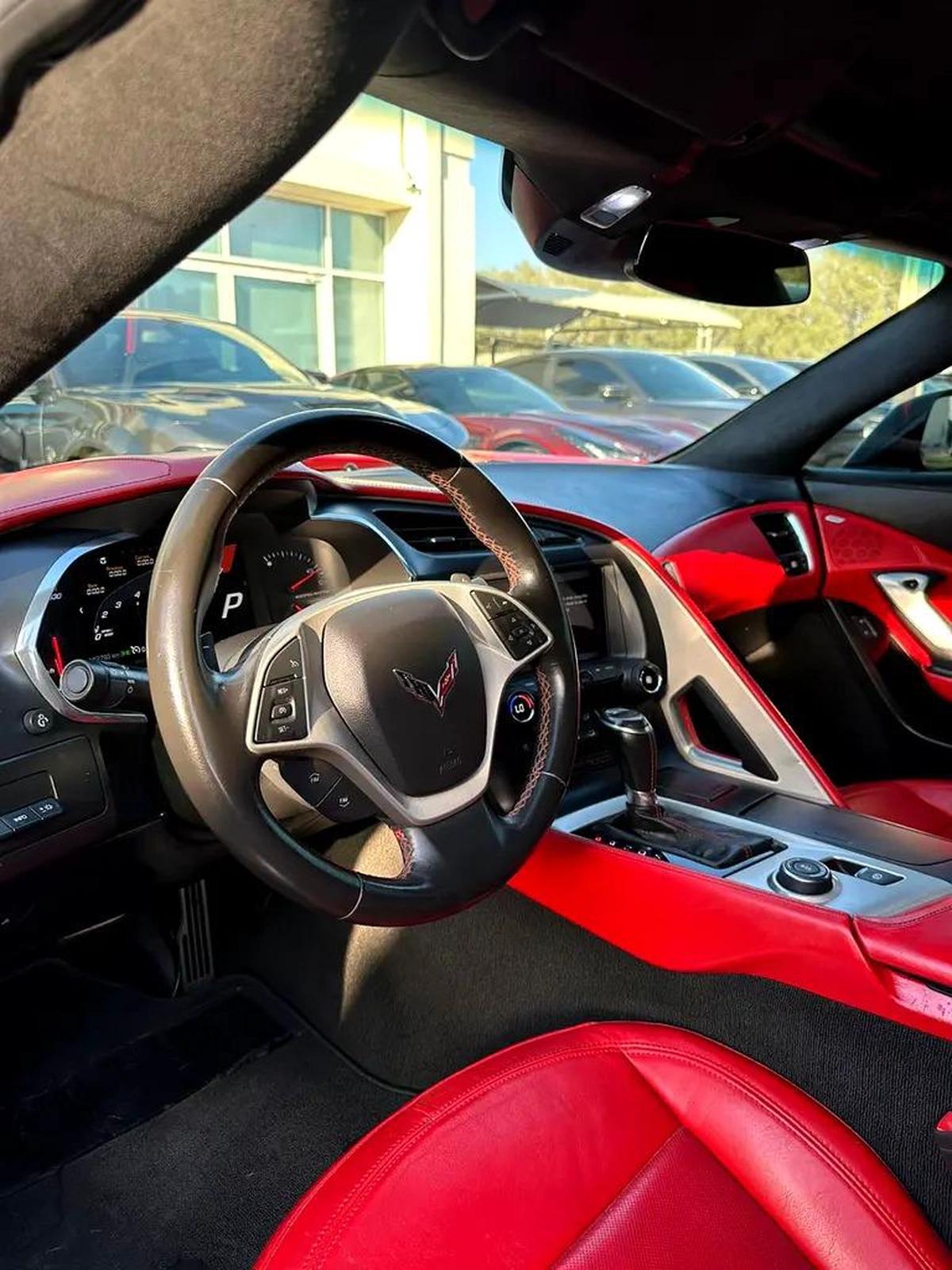 2015 Chevrolet Corvette Stingray GCC Specs - Perfect Condition!-2-2