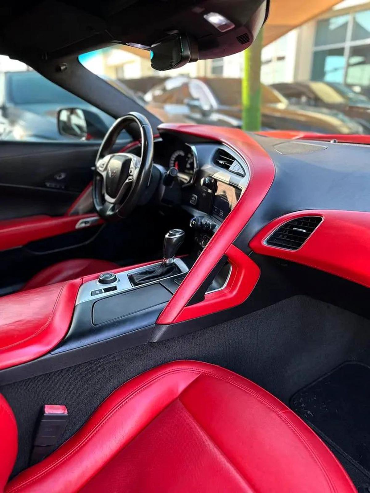 2015 Chevrolet Corvette Stingray GCC Specs - Perfect Condition!-3-3
