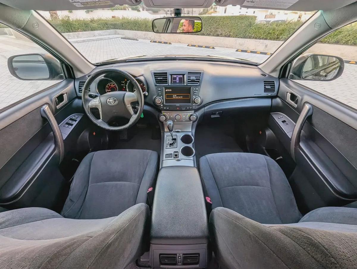 2009 TOYOTA HIGHLANDER, SPORT 3.5L V6 7 SEATER ACCIDENT FREE IN EXCELLENT CONDITION-2-2