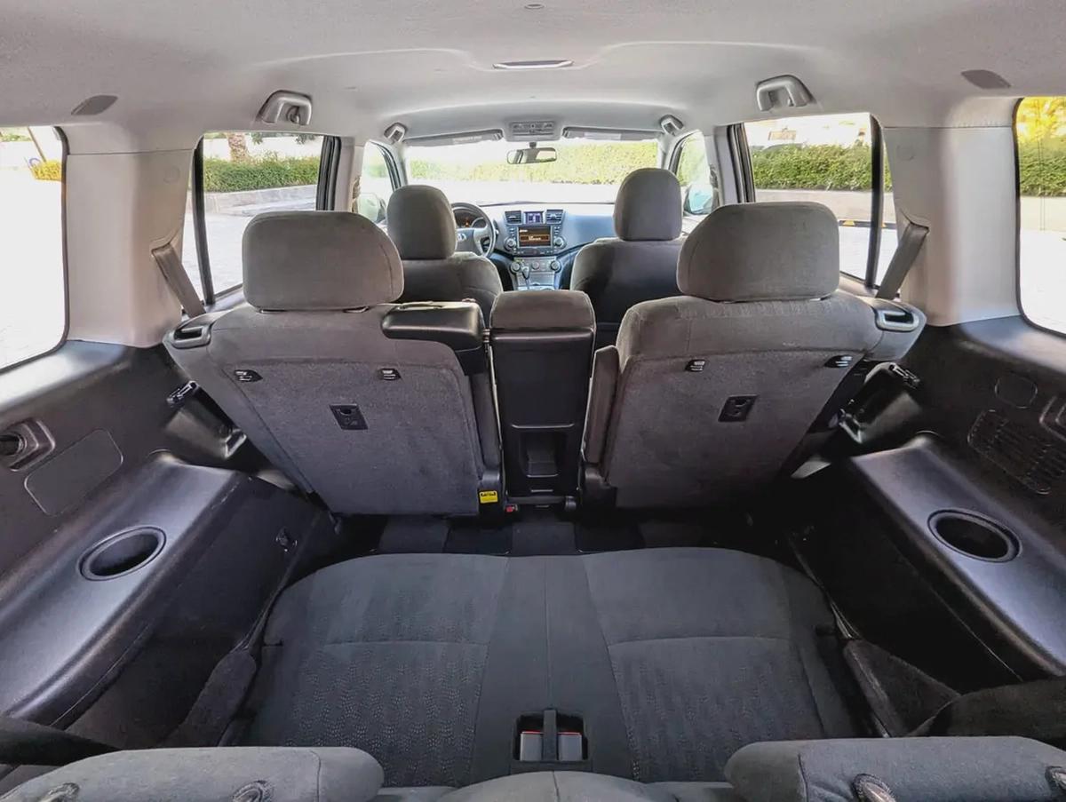 2009 TOYOTA HIGHLANDER, SPORT 3.5L V6 7 SEATER ACCIDENT FREE IN EXCELLENT CONDITION-5-5