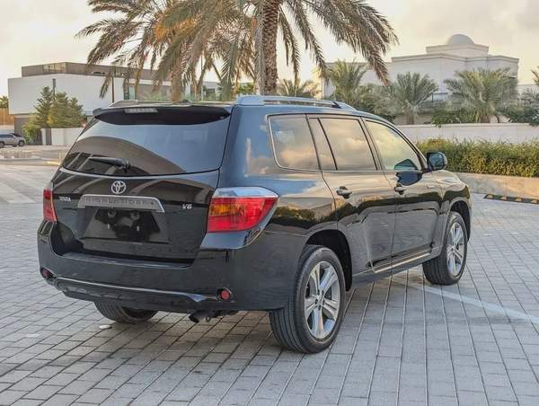 2009 TOYOTA HIGHLANDER, SPORT 3.5L V6 7 SEATER ACCIDENT FREE IN EXCELLENT CONDITION