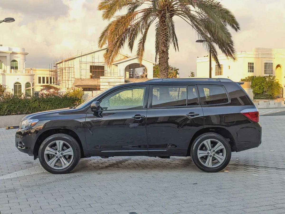 2009 TOYOTA HIGHLANDER, SPORT 3.5L V6 7 SEATER ACCIDENT FREE IN EXCELLENT CONDITION-16-16
