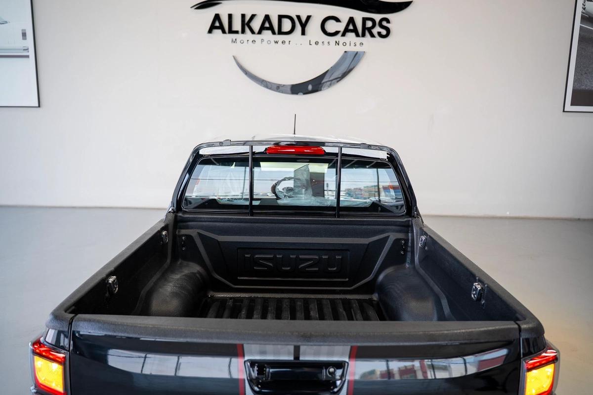 ISUZU D-MAX GT 3.0L A/T 4X4 FULL OPTION MODEL 2026 GCC SPECS-22-22
