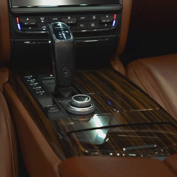 AED 2,682 pm • 0% Downpayment • Maserati Quattroporte GranLusso • 1 Year Warranty