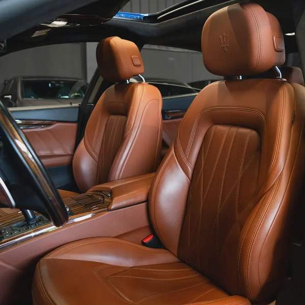 AED 2,682 pm • 0% Downpayment • Maserati Quattroporte GranLusso • 1 Year Warranty