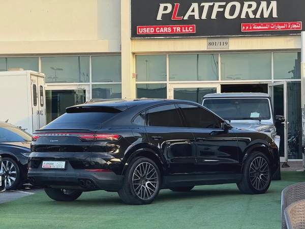 Porsche cayenne coupe model 2023 gcc original paint بورش كايان كوب ٢٠٢٣ خليجي صبغ وكالة