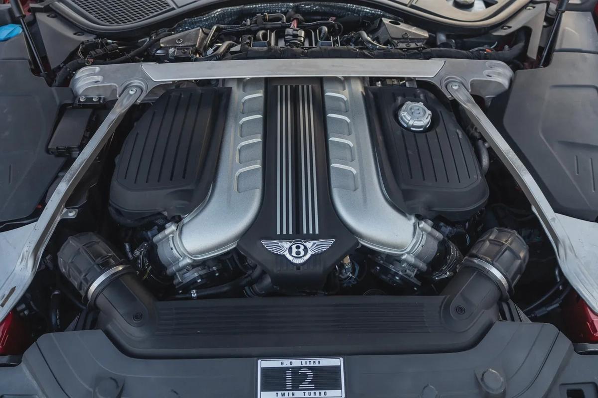 Bentley Continental GT-14-14