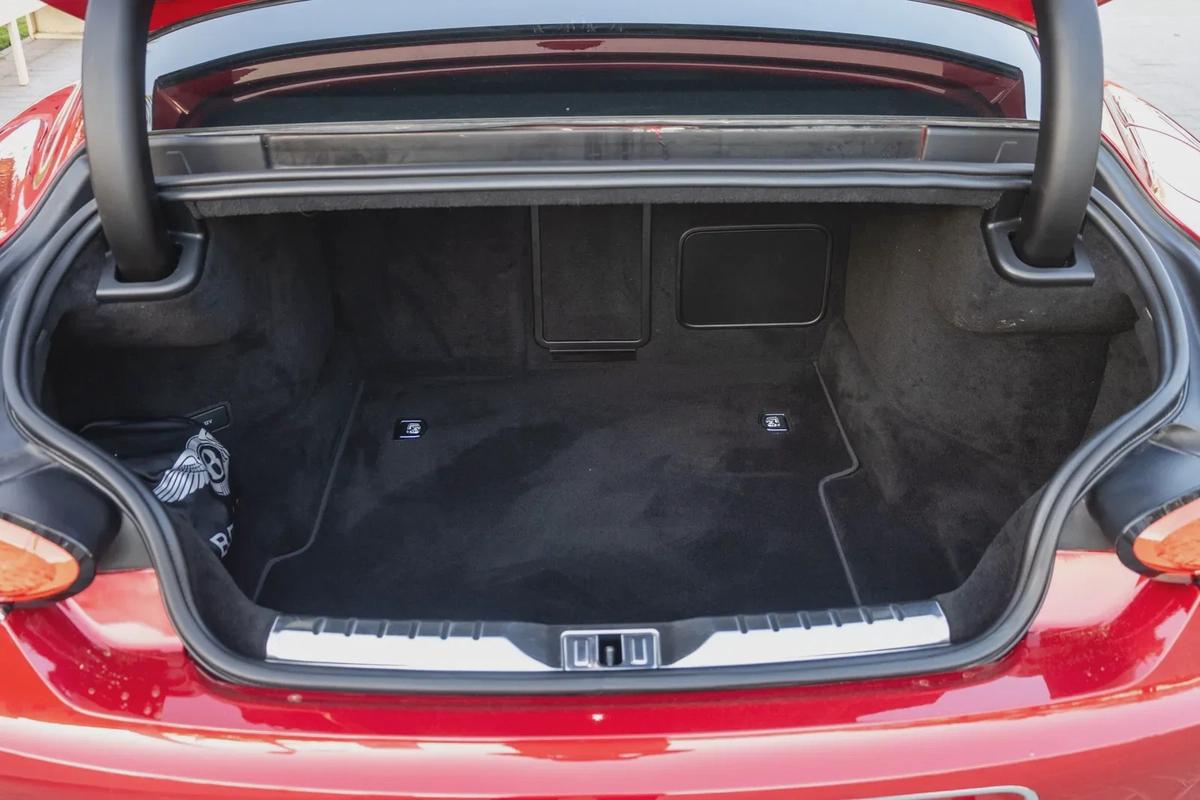 Bentley Continental GT-6-6