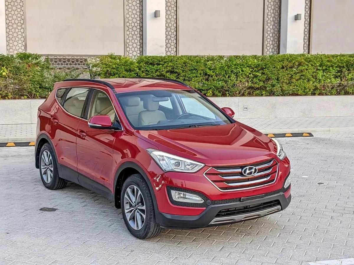 Hyundai Santa Fe 2016 GCC Mint Condition With Beige Interior Super 7 Seater Family SUV-10-10
