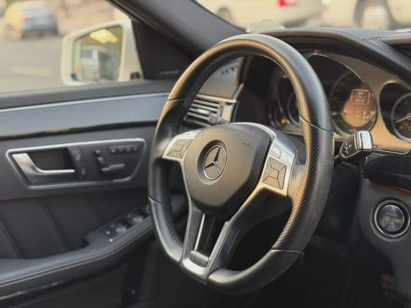 Mercedes Benz E 550