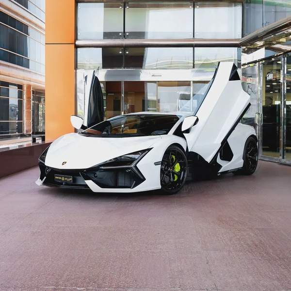 2024 LAMBORGHINI REVUELTO BRAND NEW ( FREE SERVICE CONTRACT )