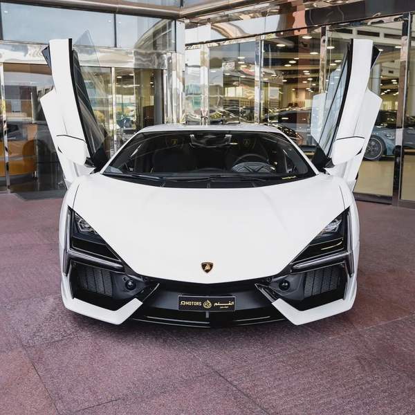 2024 LAMBORGHINI REVUELTO BRAND NEW ( FREE SERVICE CONTRACT )