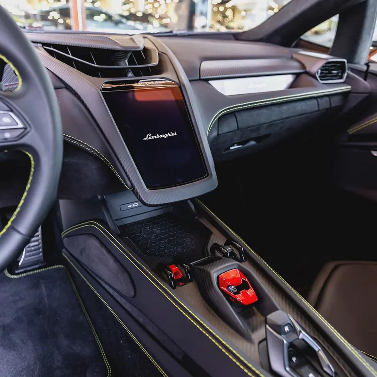 2024 LAMBORGHINI REVUELTO BRAND NEW ( FREE SERVICE CONTRACT )-15-15