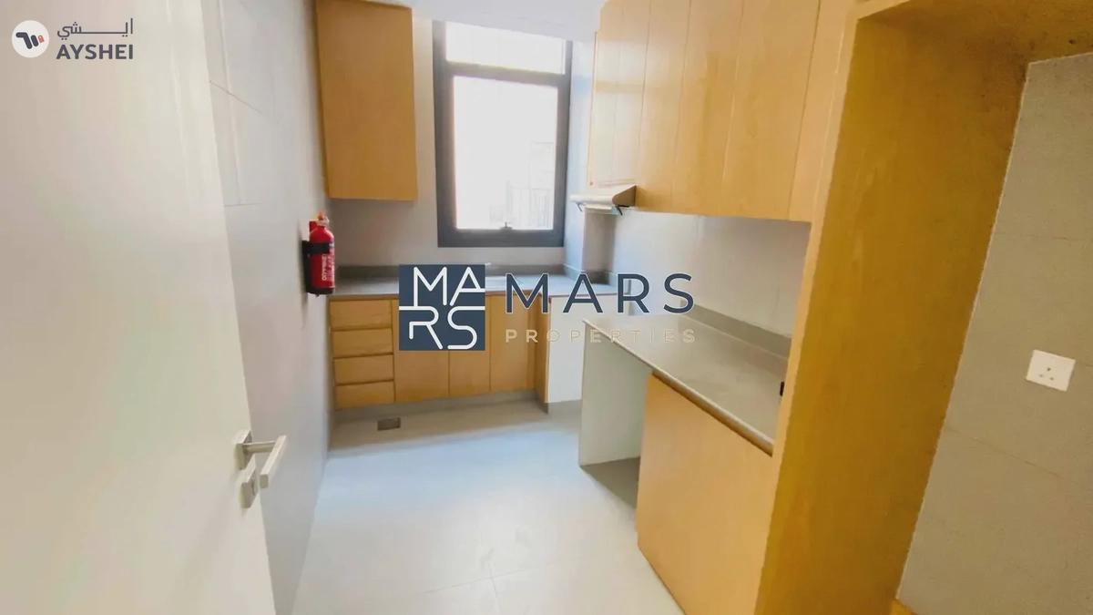 Spacious | High Capital Appreciation | Brand New | Private Garden-22-22