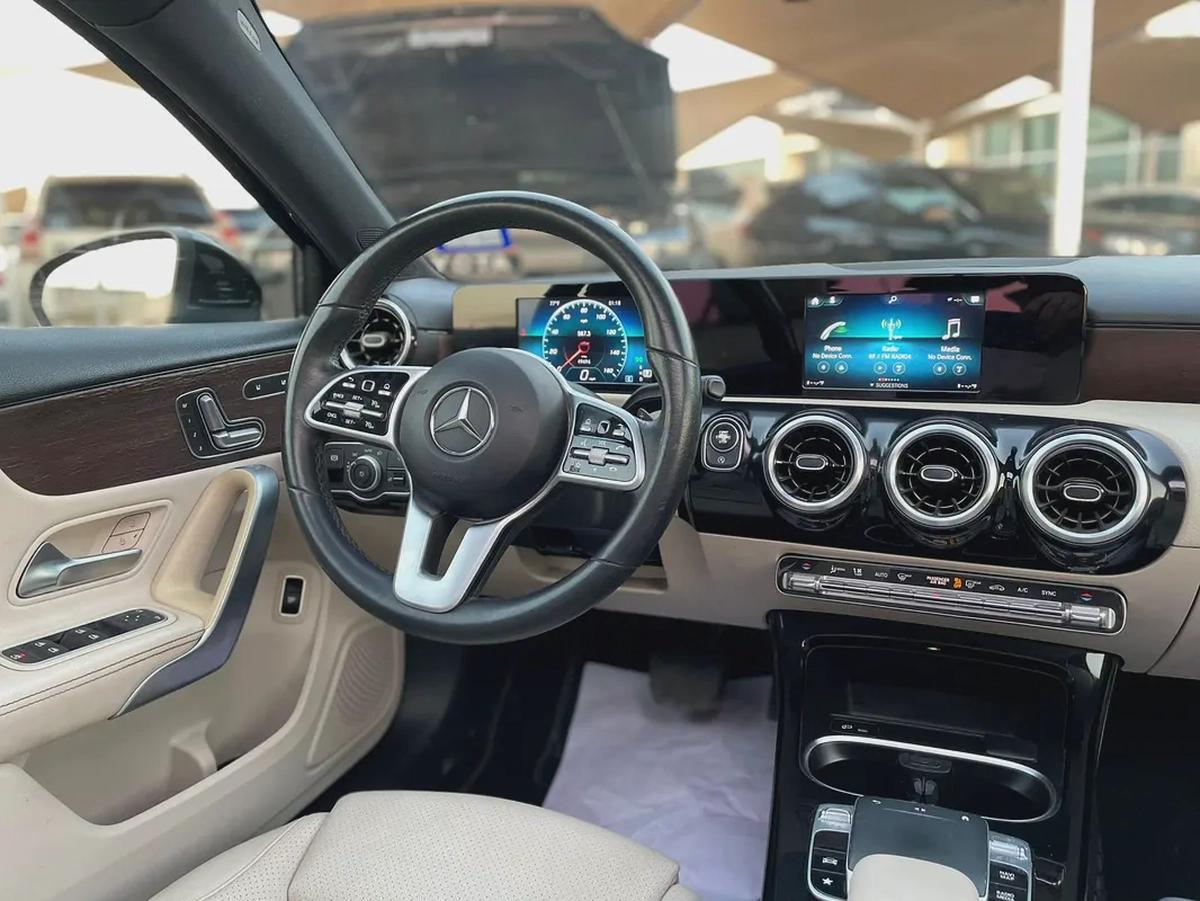 2019 Mercedes-Benz A-Class A 220 AMG 4MATIC - American Specs-13-13