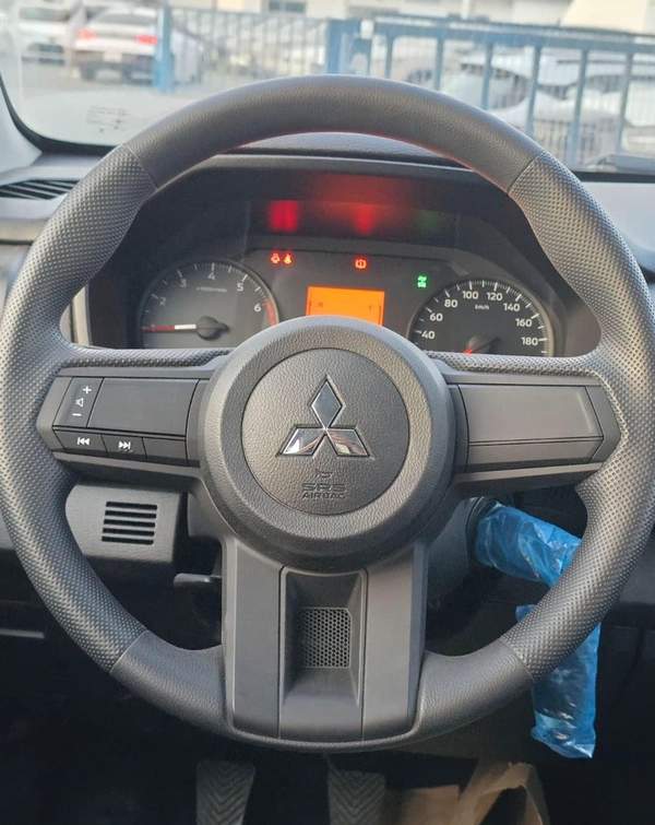 Mitsubishi L200 GLX 2.4L