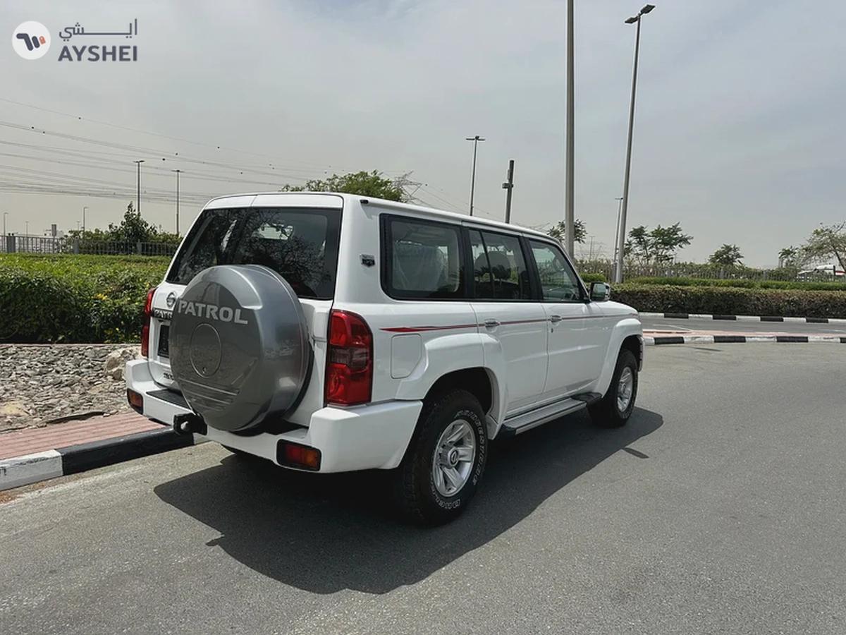 Nissan Safari الأسطورة GCC 2024 5 years warranty( Manual Transmission)-2-2
