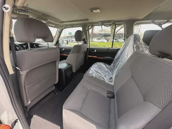 Nissan Safari الأسطورة GCC 2024 5 years warranty( Manual Transmission)