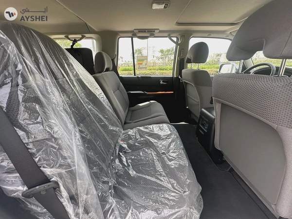 Nissan Safari الأسطورة GCC 2024 5 years warranty( Manual Transmission)