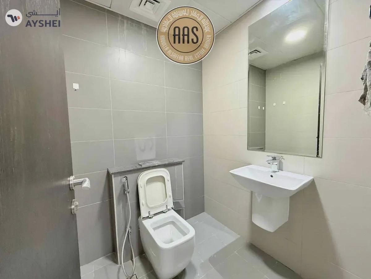 SPACIOUS & ELEGANT 2BHK | STORAGE AREA | ALL AMENITIES PARKING-9-9