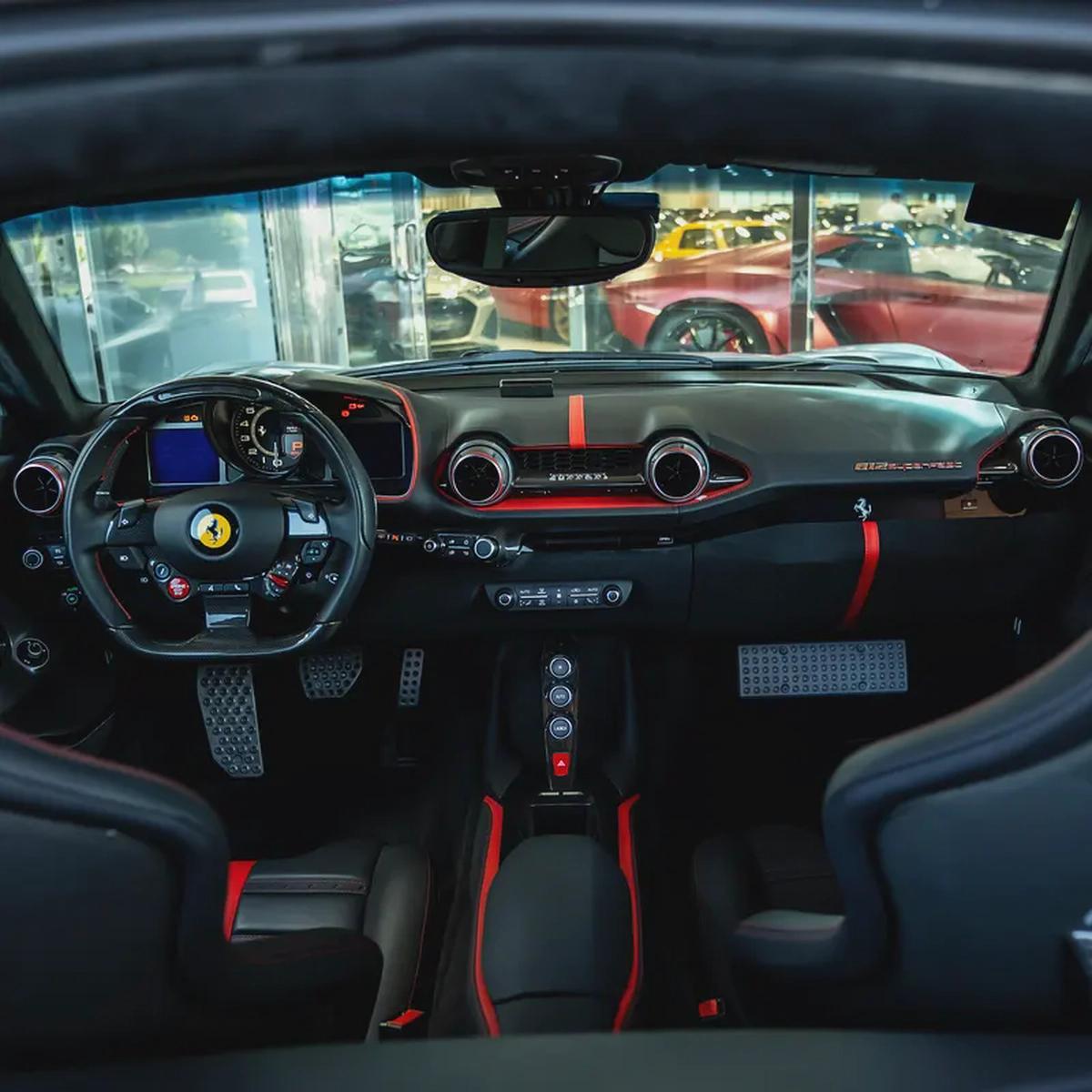 2018 FERRARI 812 SUPERFAST DONE 5000KM-12-12