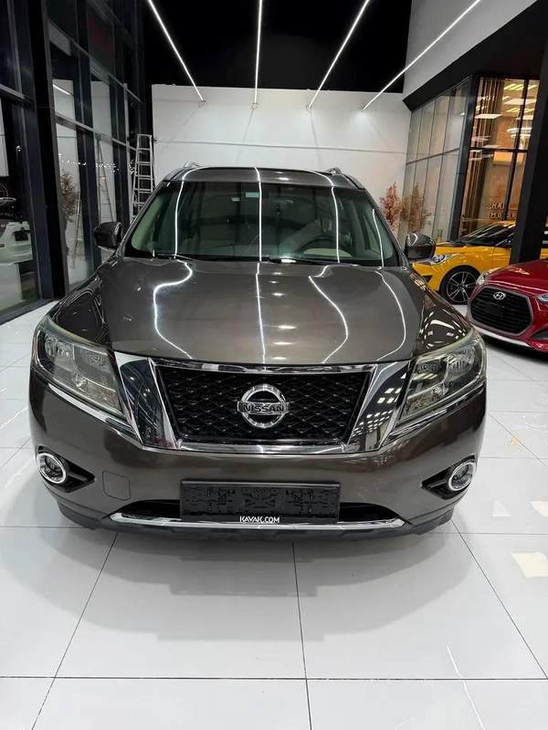 Nissan Pathfinder SV 2016 GCC Specs - original paint