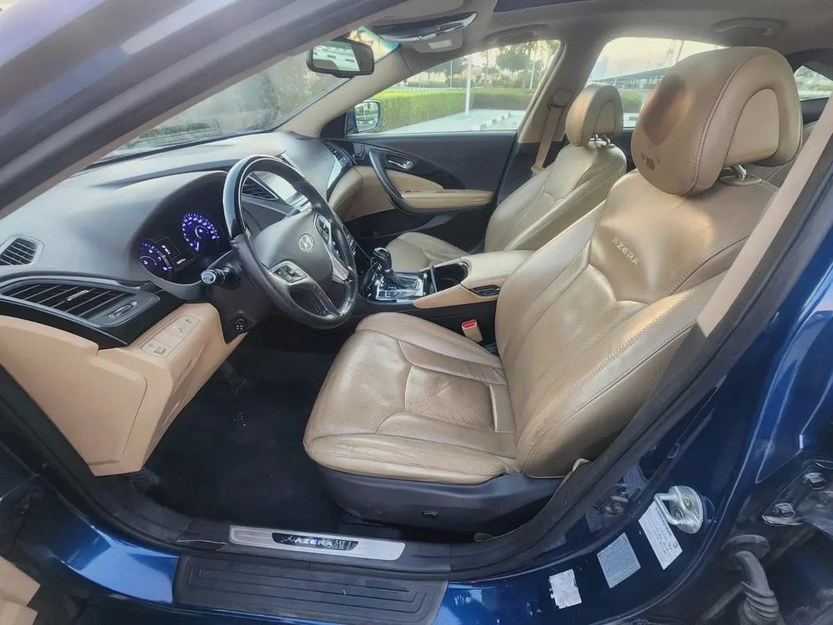 Hyundai Azera 2015 Panoramic sunroof V6 3.0L|| GCC specs || well maintained-12-12