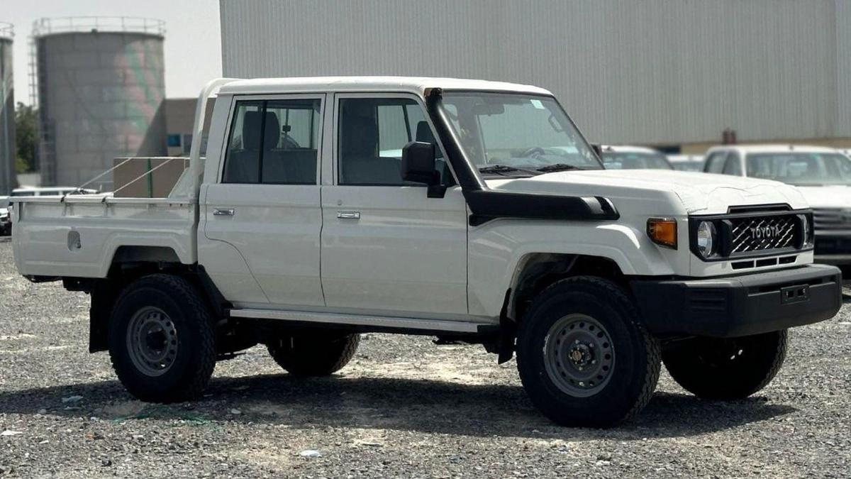 Toyota Land Cruiser Pick Up Land cruiser DOUBLE CABIN lc79 4.2L DIESEL V6 MY2025 FOR EXPORT ONLY.-1-1