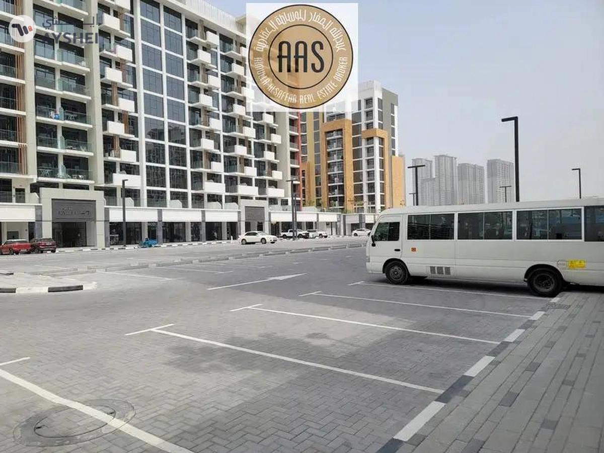 Chiller Free / With 60 Days Free / Shop Available Front Of Biggest Parking / Call For More Details-5-5