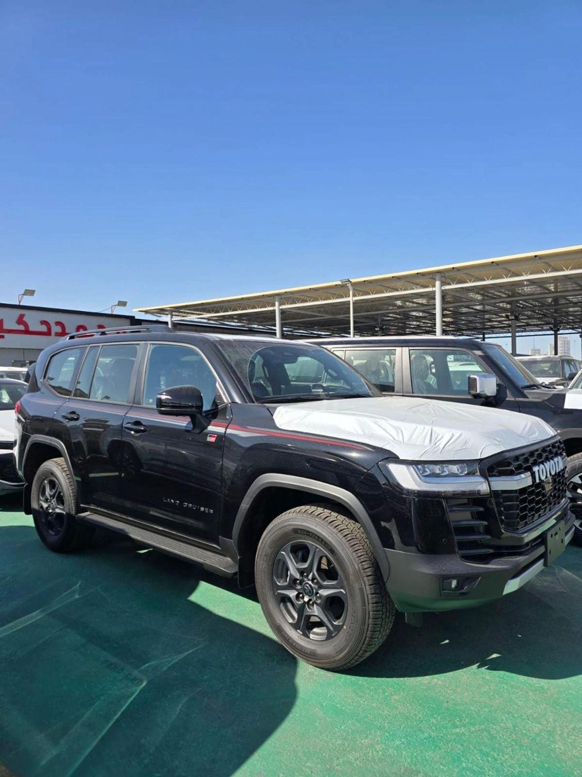 Toyota Land Cruiser TOYOTA LAND CRUISER GR 2026 MODEL-1-1