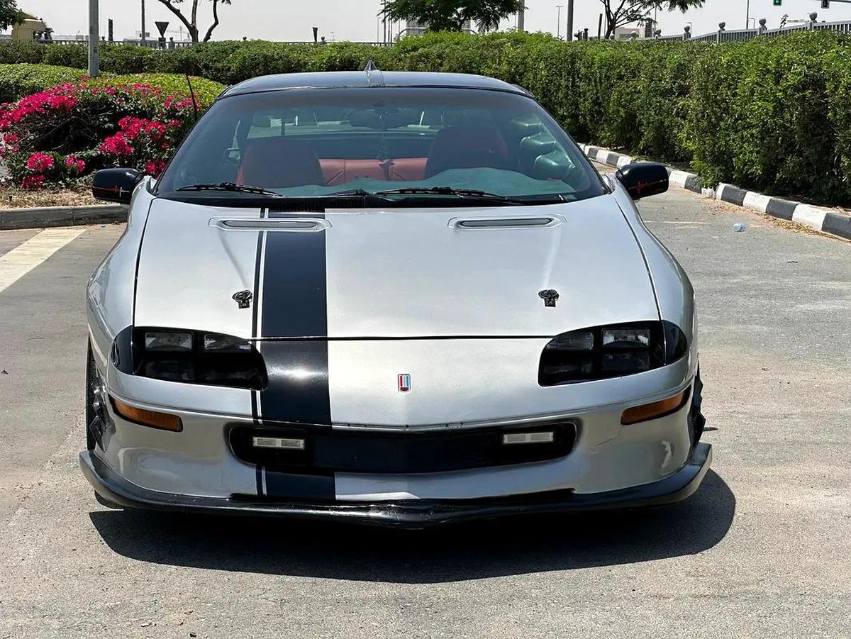 Chevrolet Camaro 1997-8-8