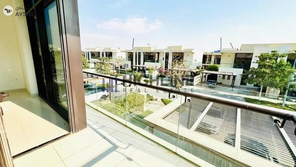 Modern 3 Bedroom Villa in Damac Hills