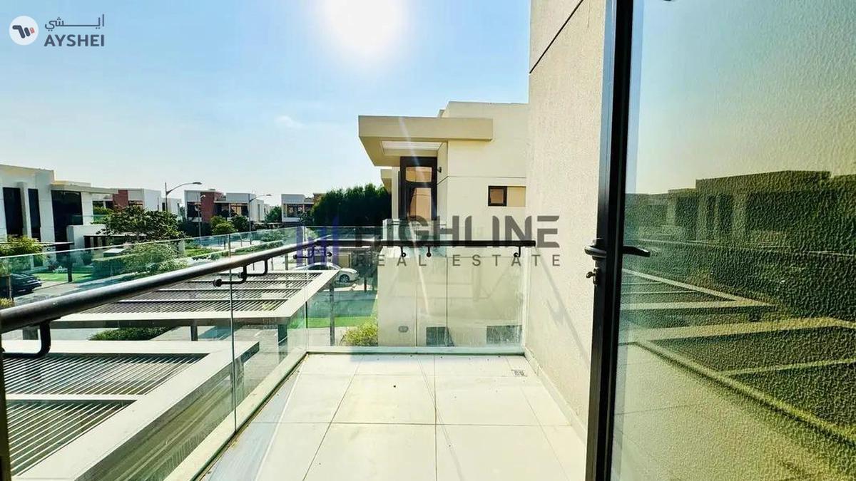 Modern 3 Bedroom Villa in Damac Hills-13-13