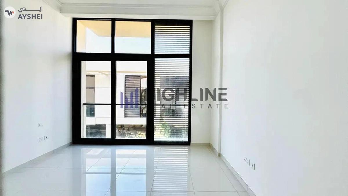 Modern 3 Bedroom Villa in Damac Hills-5-5