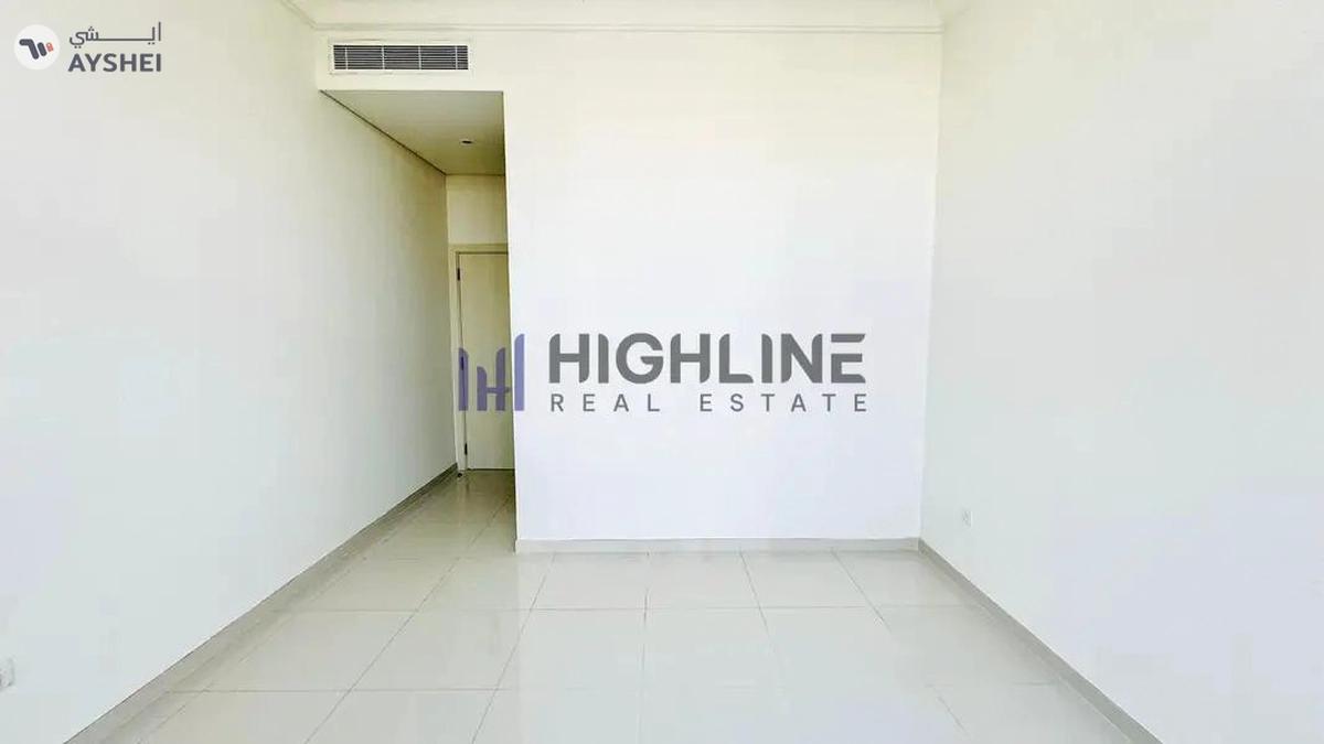 Modern 3 Bedroom Villa in Damac Hills-6-6