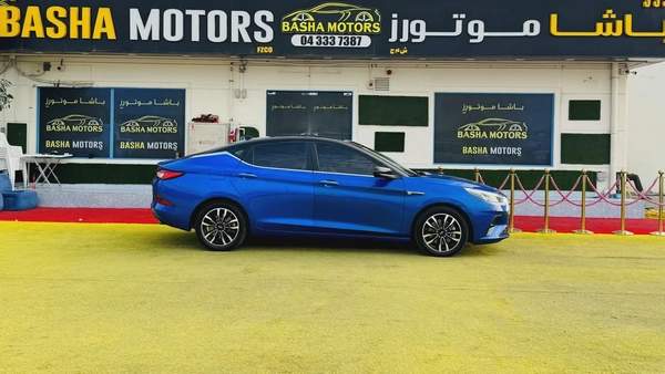 JAC J7 Luxury 2023 - GCC Specs - Pristine Condition