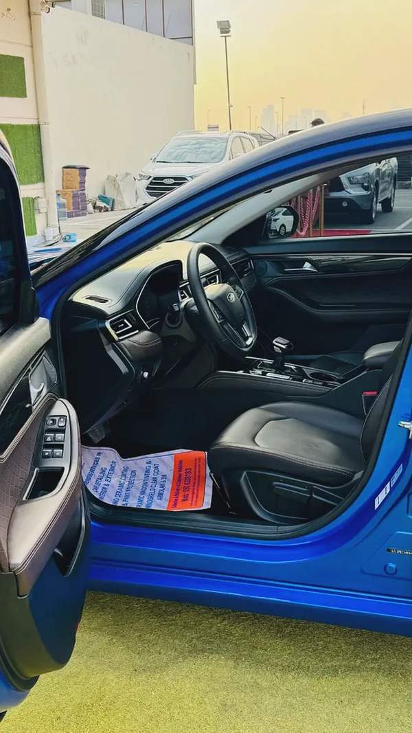 JAC J7 Luxury 2023 - GCC Specs - Pristine Condition