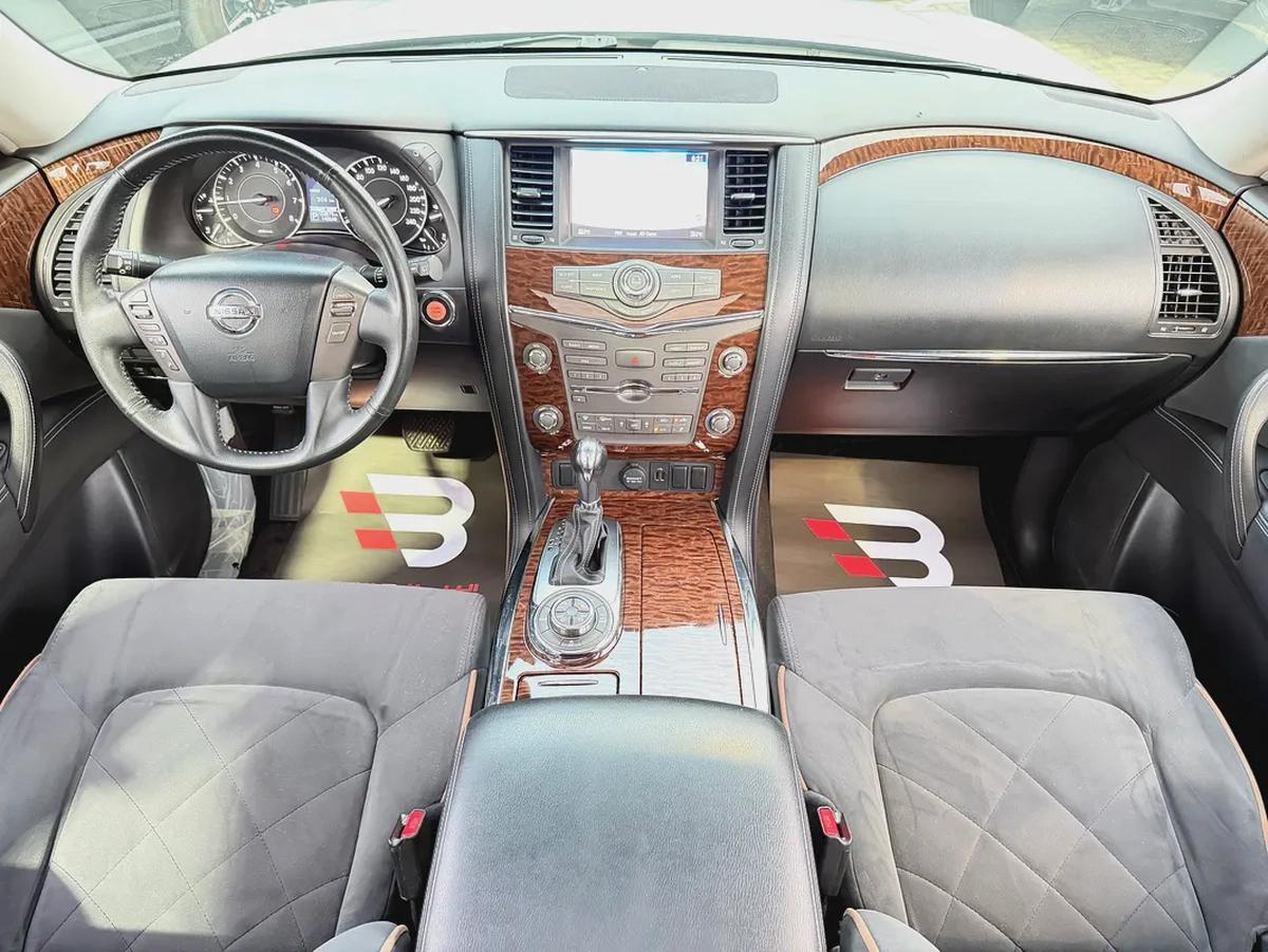 نيسان باترول SE V6 فضي / اسود خليجي Nissan Patrol SE V6 2018 - GCC Specs - Excellent Condition-8-8