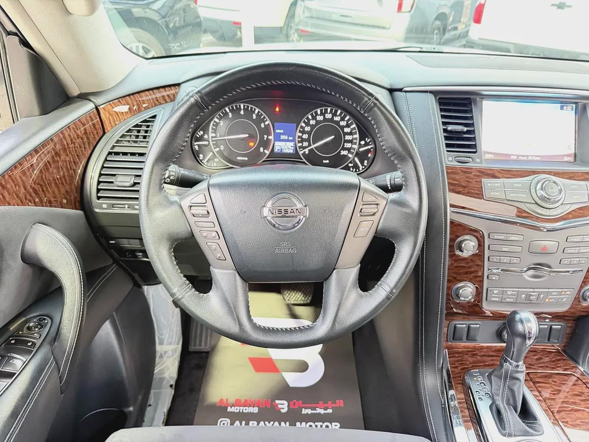 نيسان باترول SE V6 فضي / اسود خليجي Nissan Patrol SE V6 2018 - GCC Specs - Excellent Condition-9-9