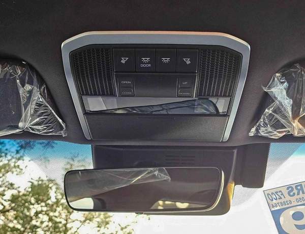 Toyota Land Cruiser VX HYBRID / 3.5L V6 PETROL / RADAR / BIG DVD / JBL SPKRS / LETAHER WITH MEMORY SEATS (CODE # VXH25)