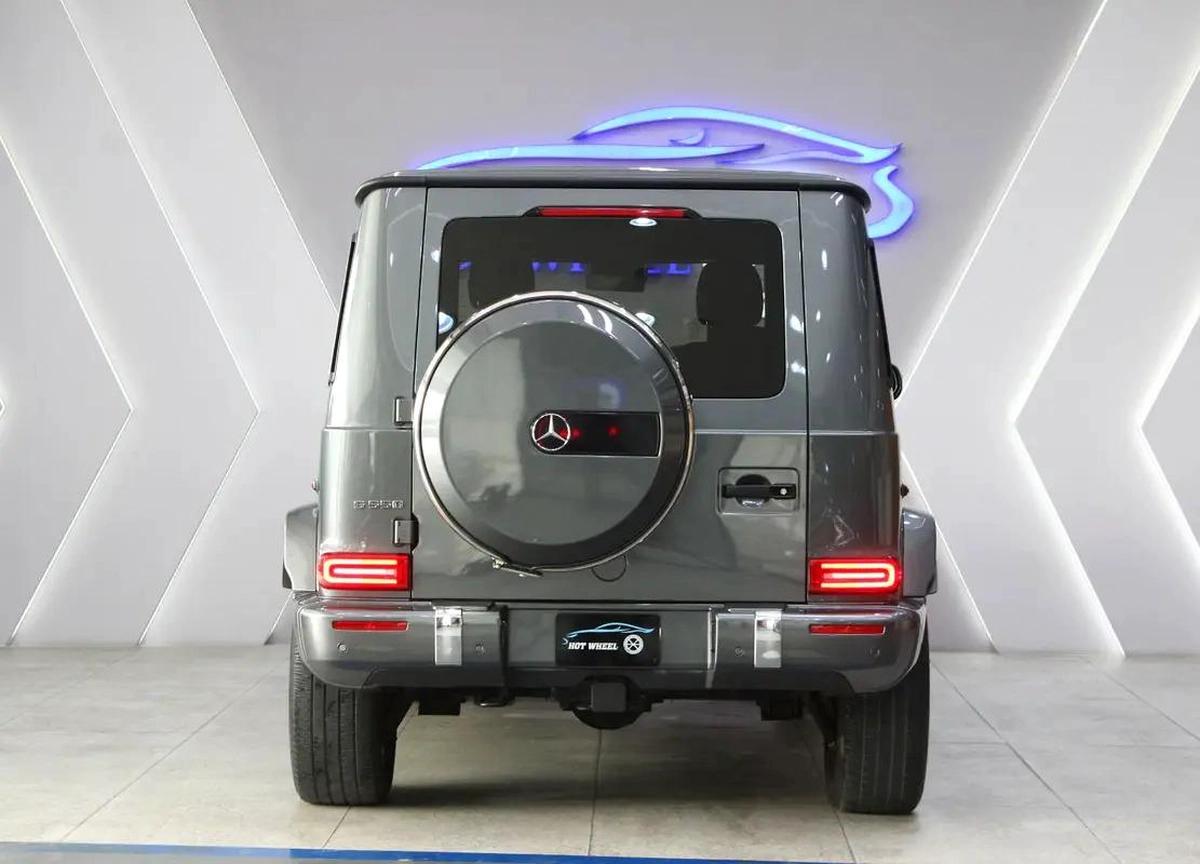 2020 - Mercedes G500 AMG With Warranty-10-10