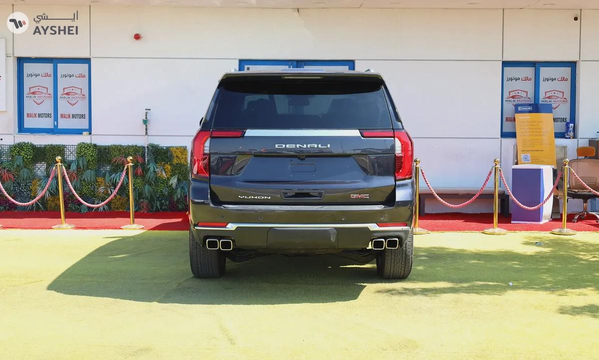 GMC YUKON DENALI- ONLY 4,000 AED PER MONTH AVAILABLE ON ZERO DOWNPAYMENT BANK FINANCE AND CASH-5-5
