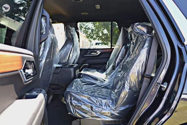 GMC YUKON DENALI- ONLY 4,000 AED PER MONTH AVAILABLE ON ZERO DOWNPAYMENT BANK FINANCE AND CASH