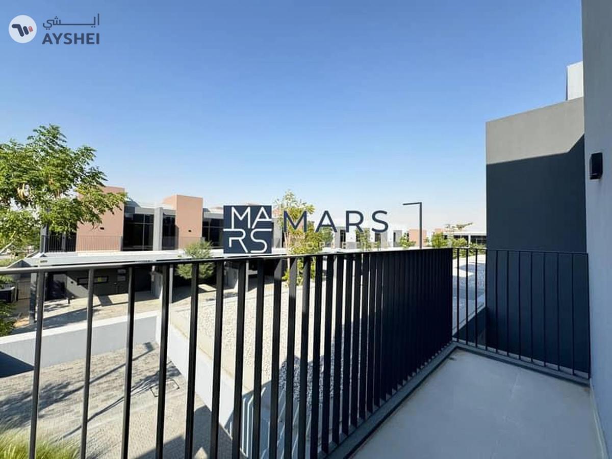 | Ready to Move | Luxury Villa | Green Community-24-24