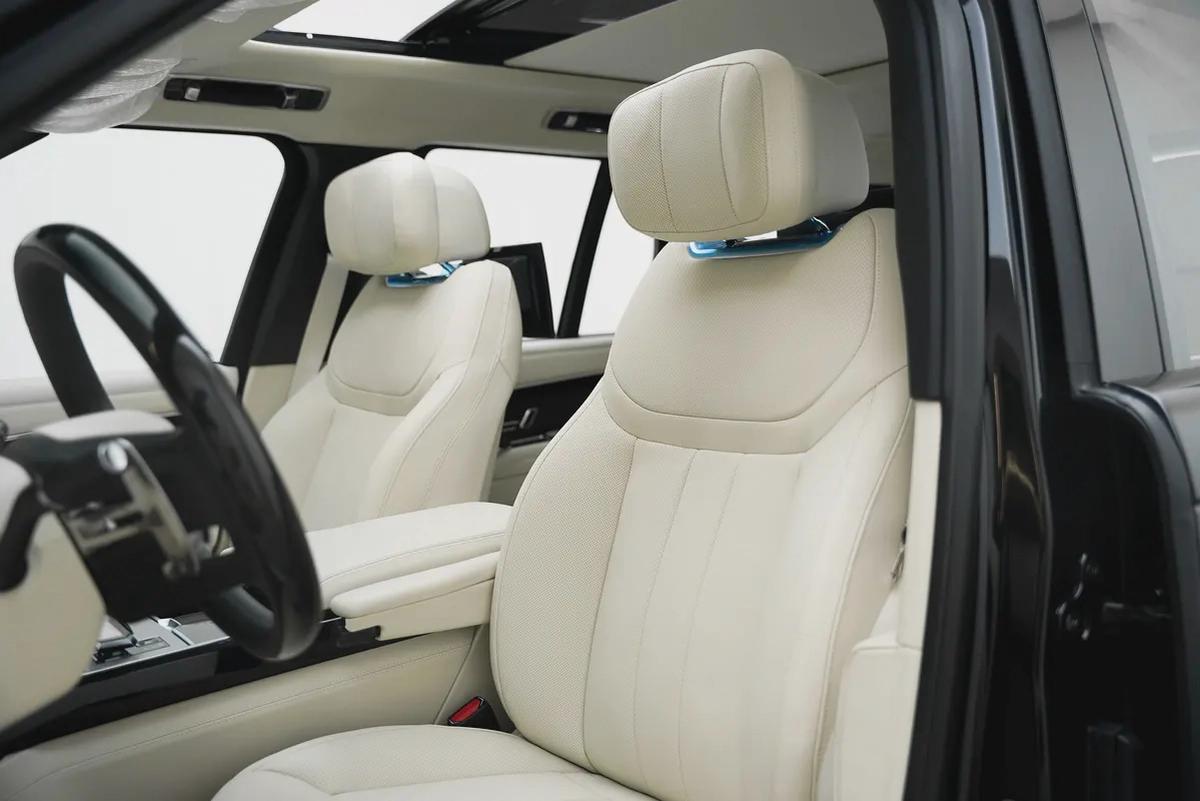 2025 RANGE ROVER P530 AUTOBIOGRAPHY WITH WARRANTY-7-7
