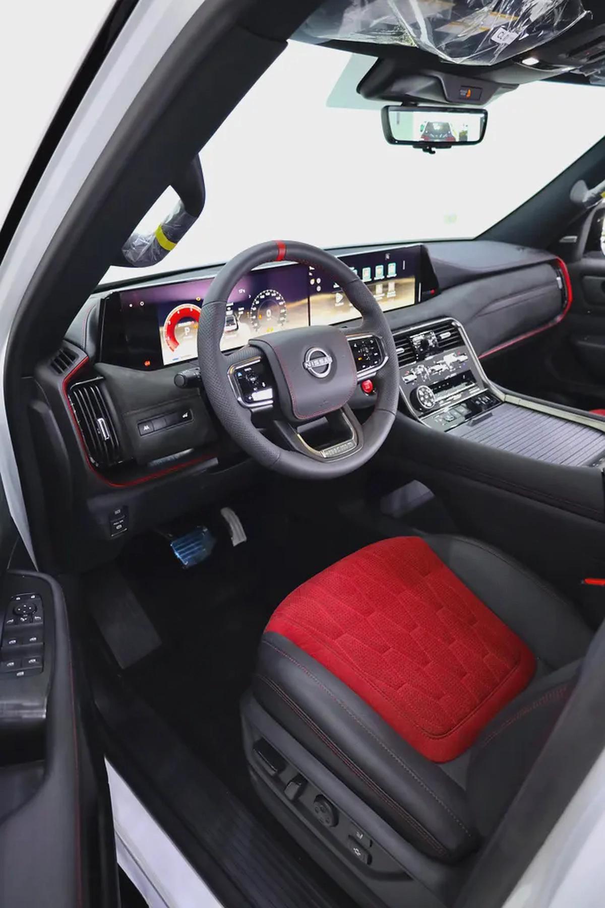 NISSAN ARMADA NISMO 2026 FULLY LOADED WITH CAPTAIN SEATS + FULLY LOADED-4-4
