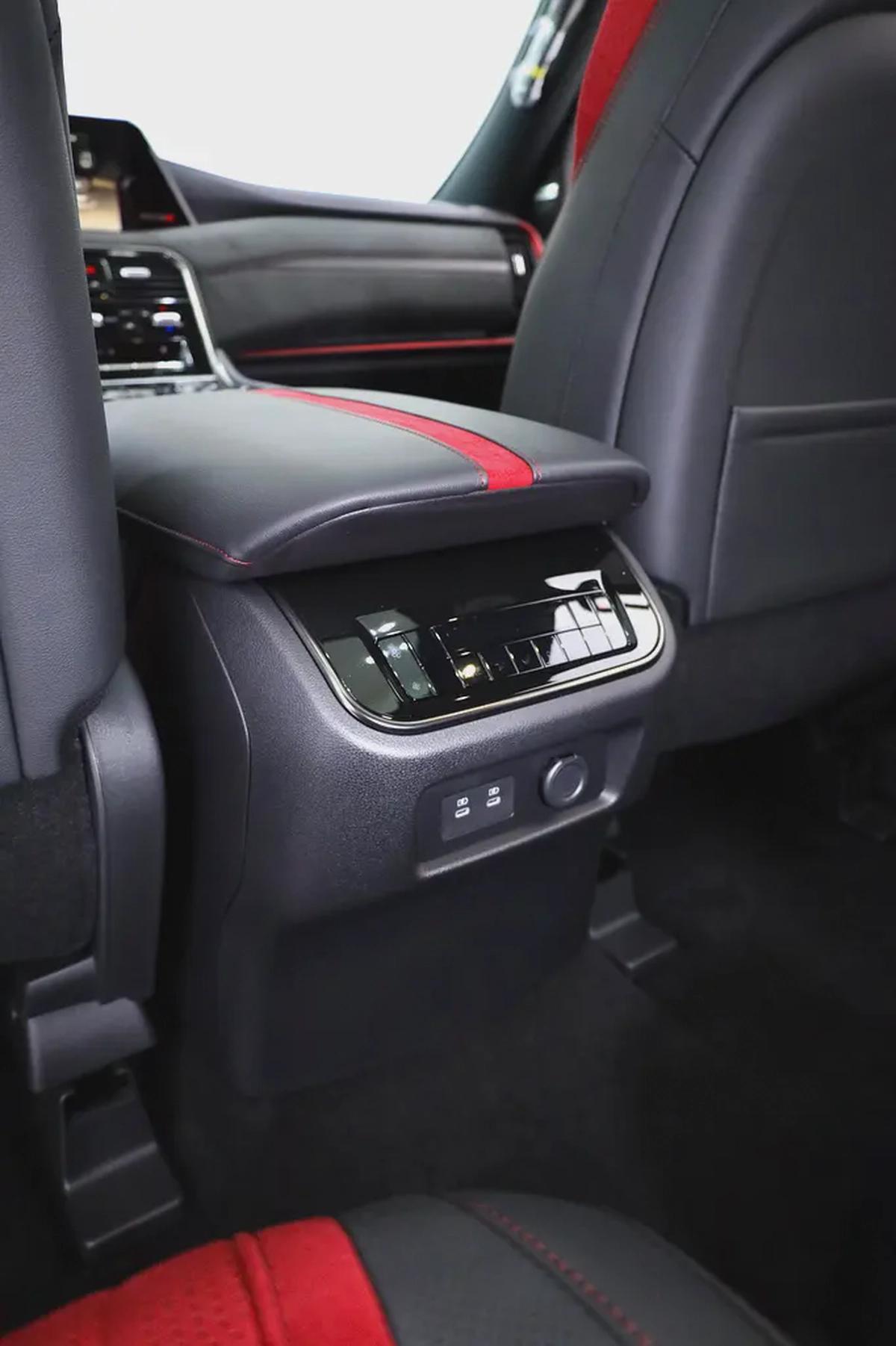 NISSAN ARMADA NISMO 2026 FULLY LOADED WITH CAPTAIN SEATS + FULLY LOADED-13-13