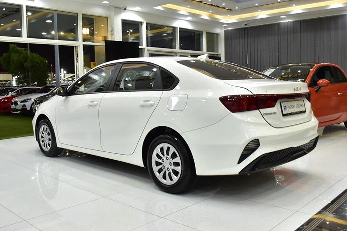 KIA Cerato ( 2022 Model ) in White Color GCC Specs-11-11