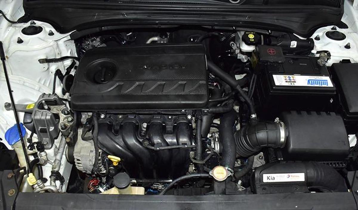 KIA Cerato ( 2022 Model ) in White Color GCC Specs-9-9